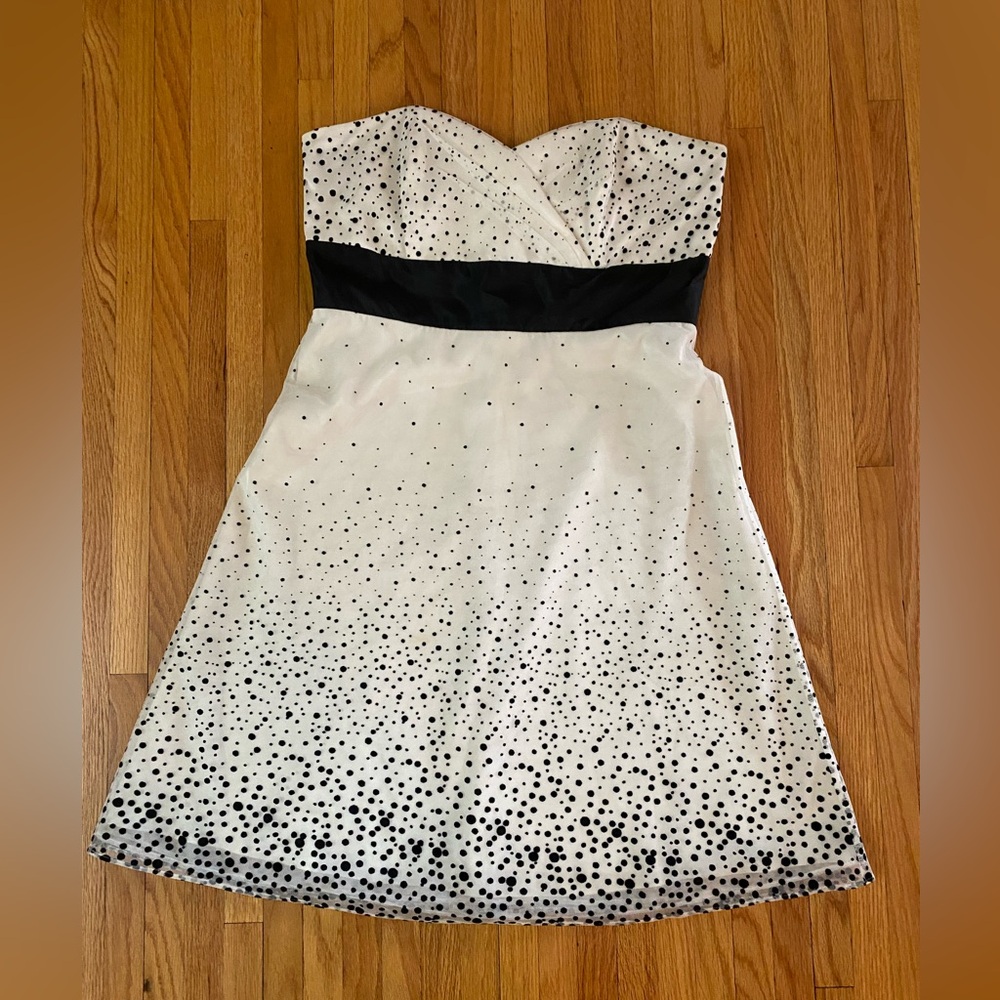 White House black market strapless dress